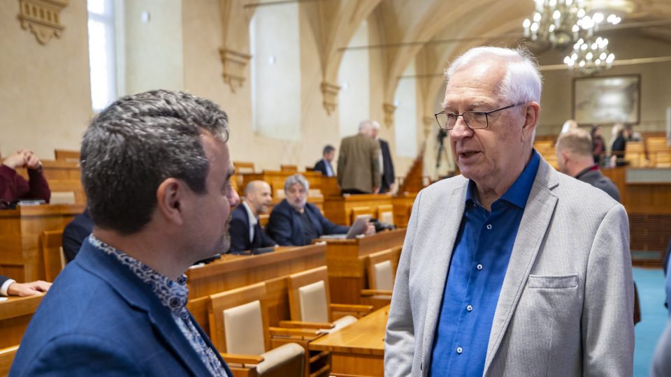 Senátor Jiří Drahoš na semináři „Média veřejné služby – jejich role a možnosti financování“ | foto: Lidija Erlebachová, Český rozhlas Senátor Jiří Drahoš na semináři „Média veřejné služby – jejich role a možnosti financování“