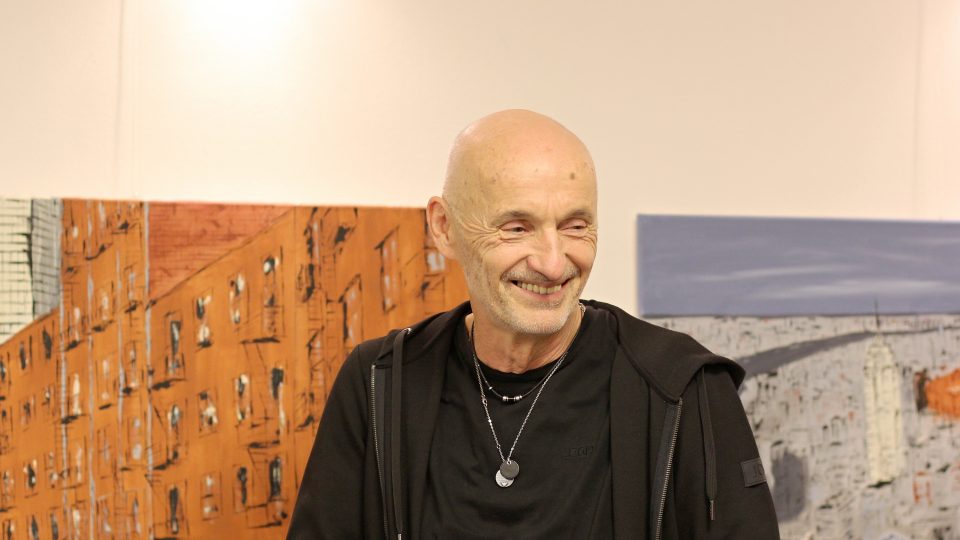 Zbyněk Bezecný a vernisáž výstavy nazvané …nejen New York | foto: Věra Luptáková, Český rozhlas Zbyněk Bezecný a vernisáž výstavy nazvané …nejen New York