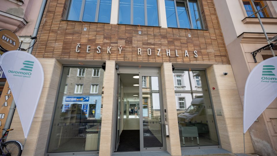 Prvorepubliková budova Českého rozhlasu Olomouc v Pavelčákově ulici v centru města